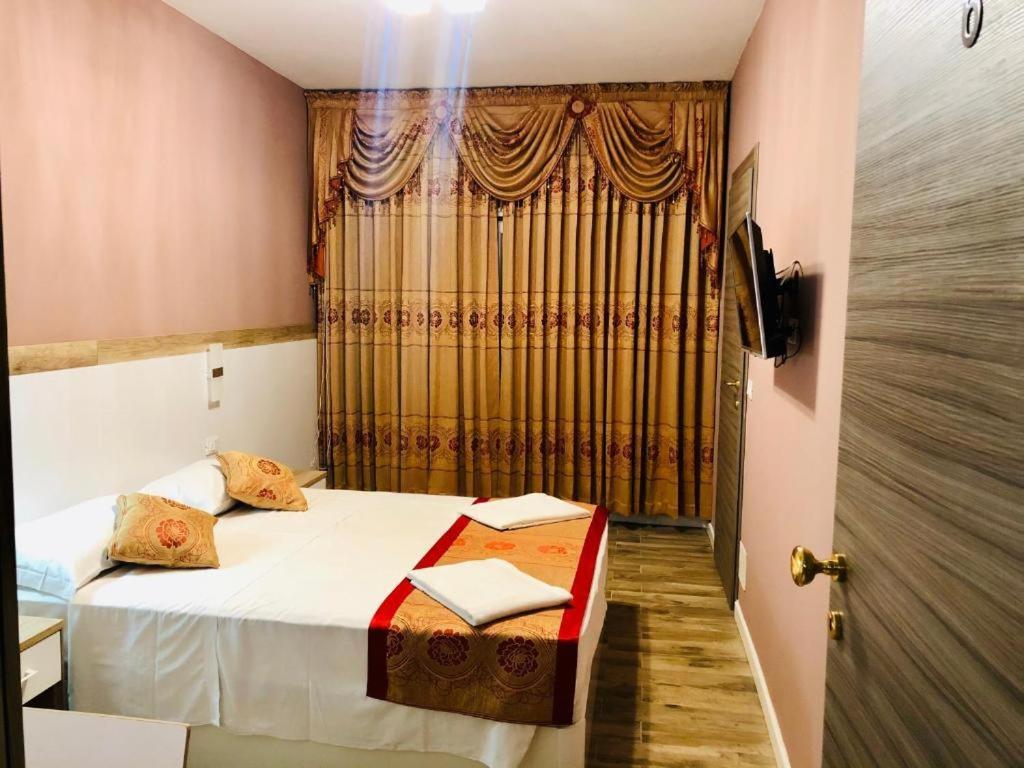 Hotel Venice Tour Mestre Bagian luar foto