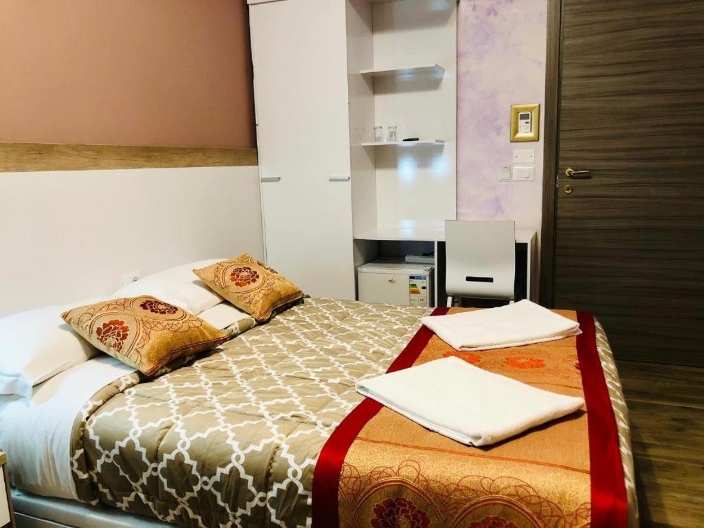 Hotel Venice Tour Mestre Bagian luar foto