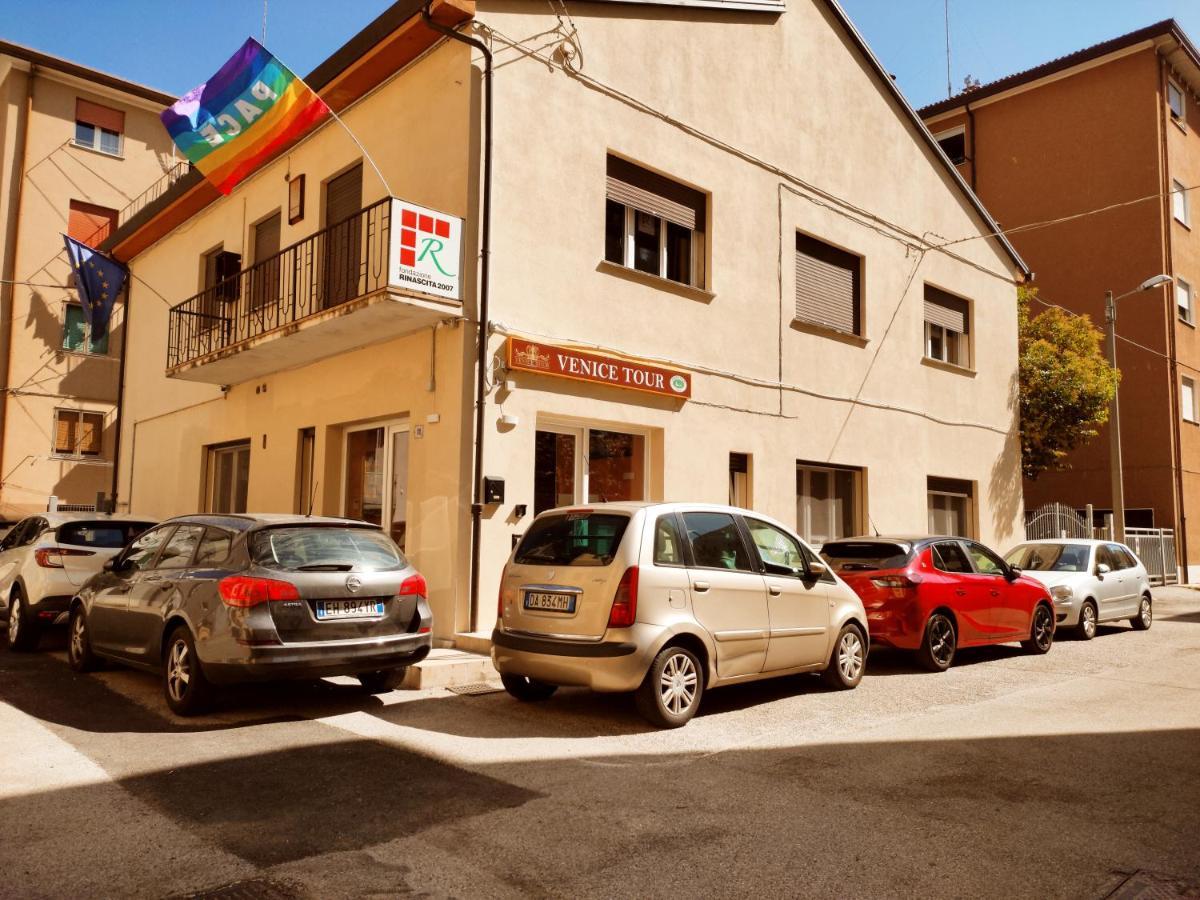 Hotel Venice Tour Mestre Bagian luar foto